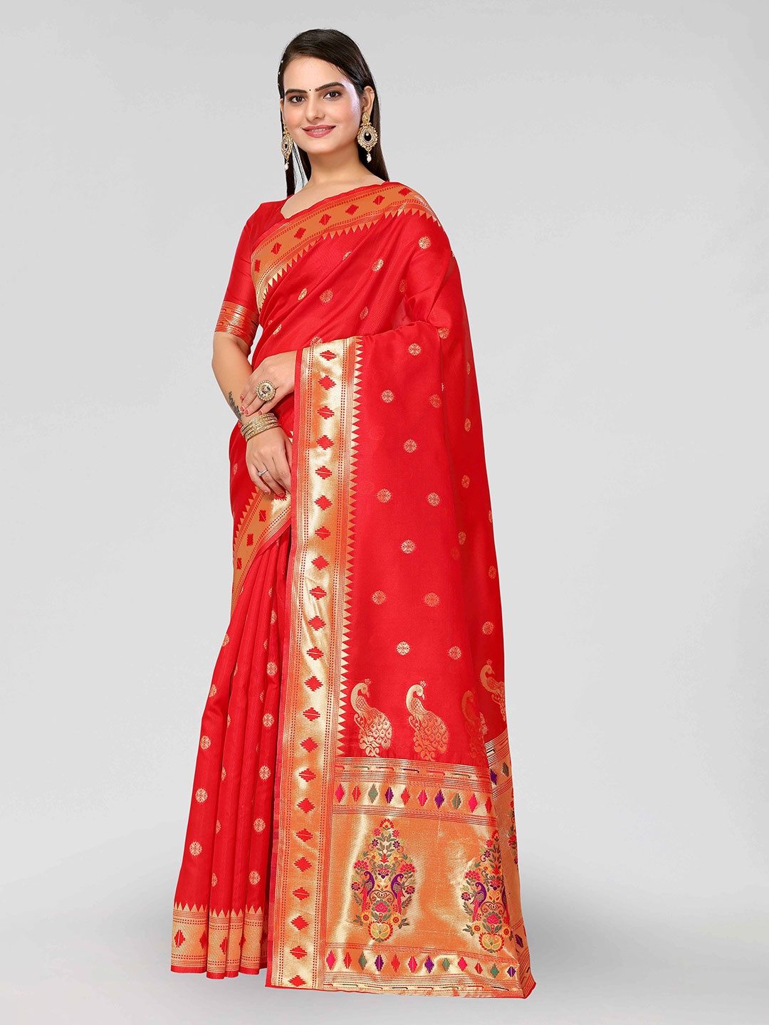 

DIVASTRI Ethnic Motifs Woven Design Zari Paithani Saree, Red