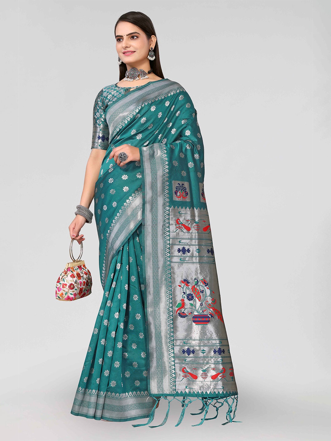 

DIVASTRI Woven Design Zari Silk Blend Paithani Saree, Blue