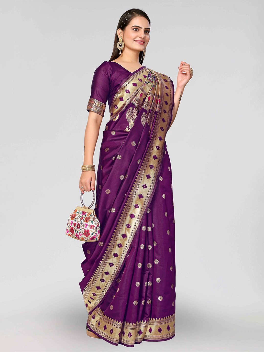 

DIVASTRI Woven Design Zari Silk Blend Paithani Saree, Purple