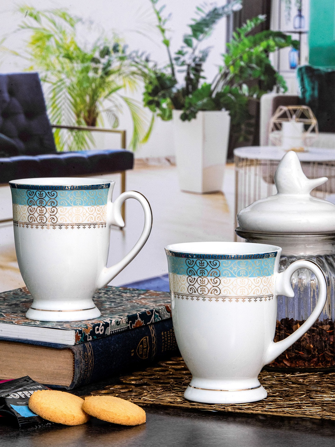 

SONAKI White & Blue 2 Pieces Printed Bone China Glossy Mugs