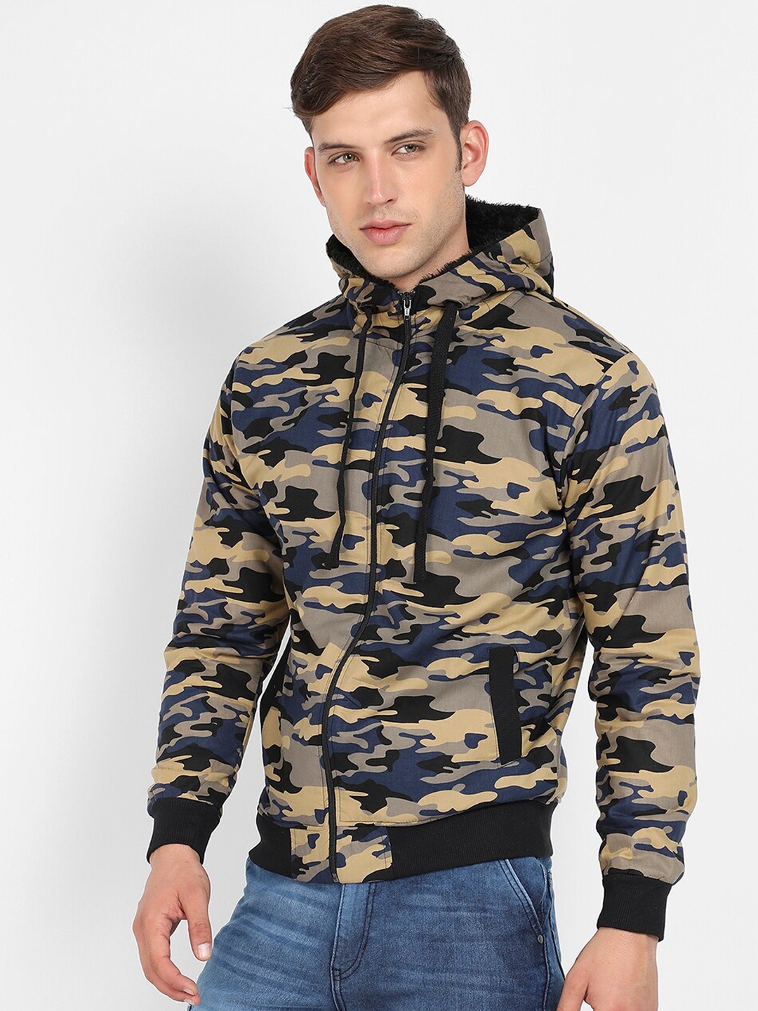 

Campus Sutra Navy Blue Camouflage Printed Hooded Cotton Sweatshirt