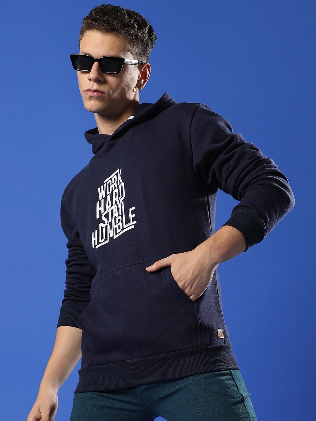 

Campus Sutra Typography Printed Hooded Cotton Pullover Sweatshirt, Navy blue