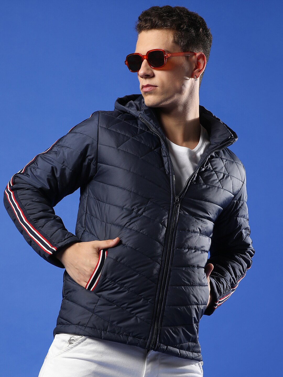 

Campus Sutra Men Contrast Striped Windcheater Hooded Quilted Jacket, Navy blue