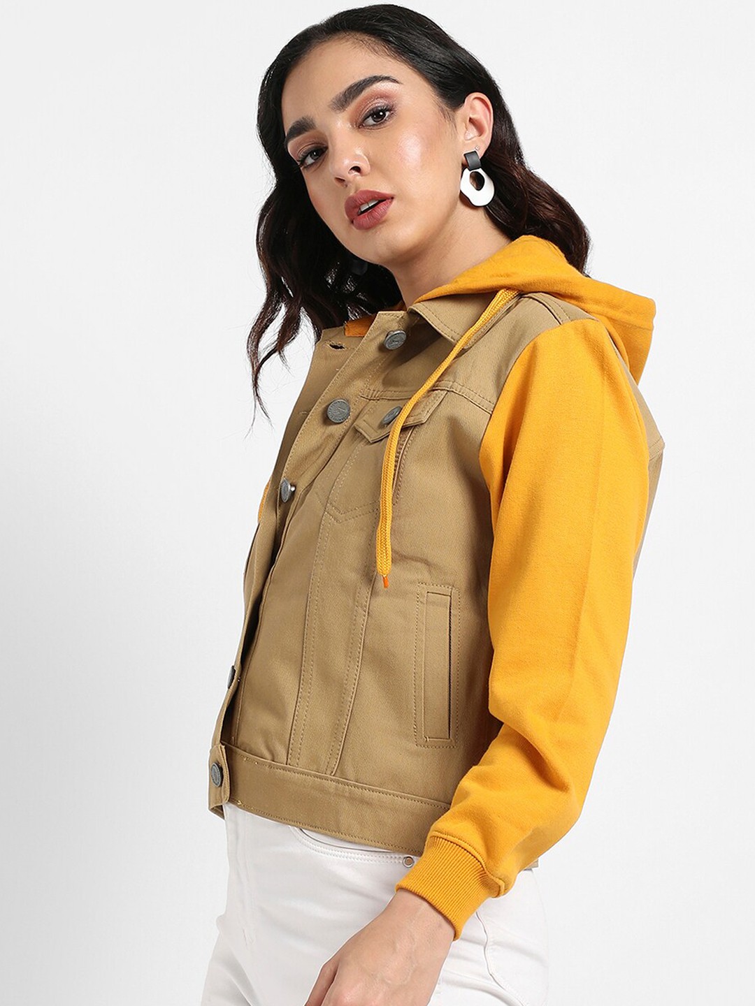 

Campus Sutra Women Multicoloured Washed Colourblocked Windcheater Crop Outdoor Denim Jacket, Multi