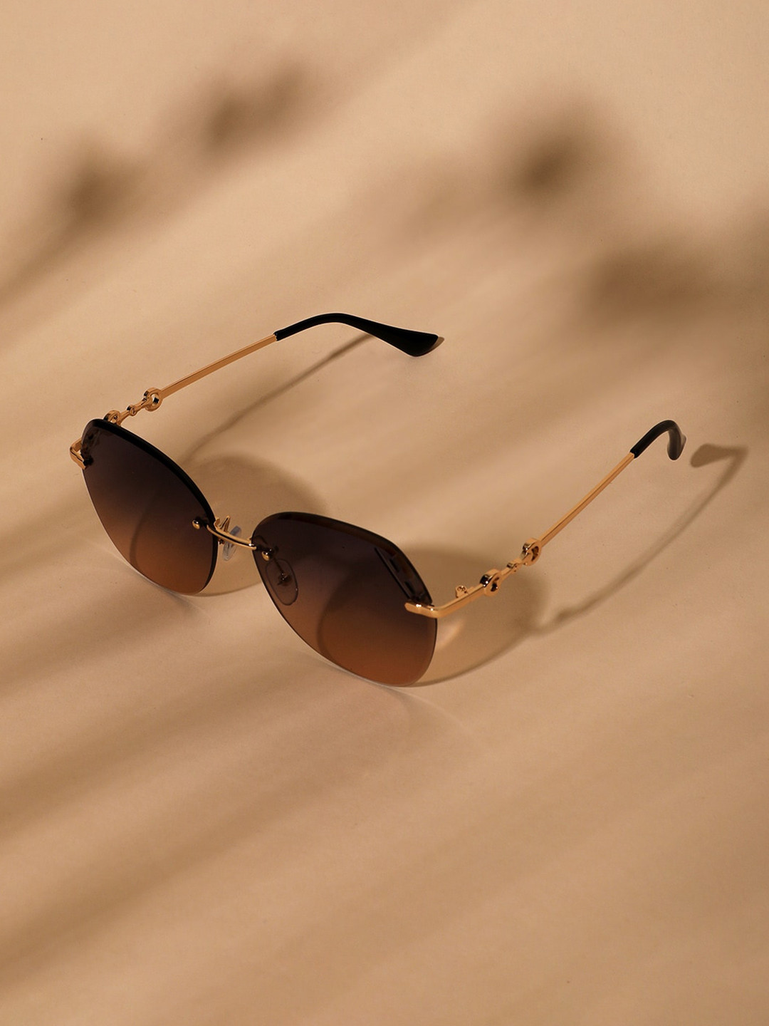 

HAUTE SAUCE by Campus Sutra Women Browline Sunglasses with Polarised Lens, Brown