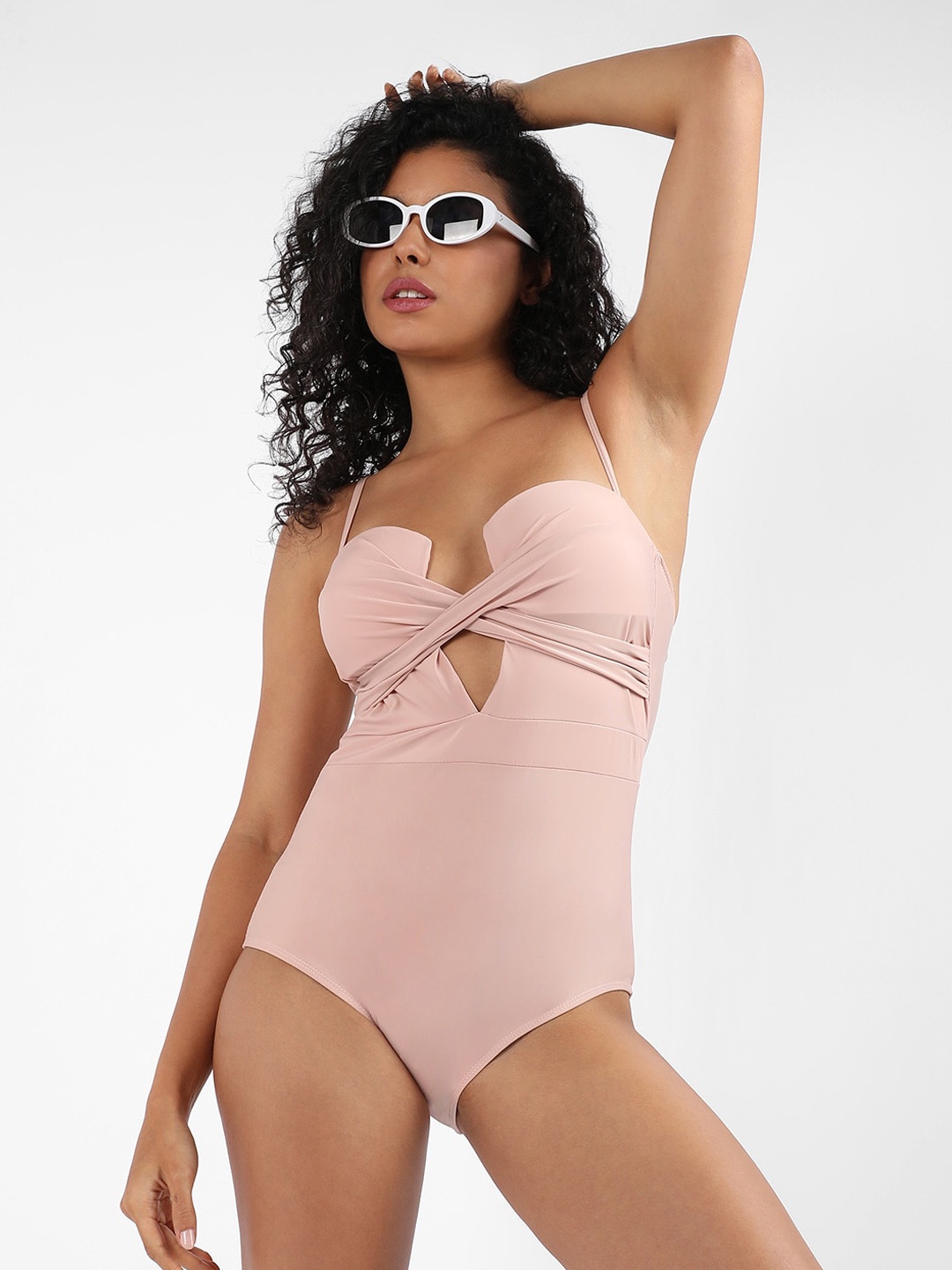 

HAUTE SAUCE by Campus Sutra Women Criss-Cross Sleeveless Bodysuit, Pink