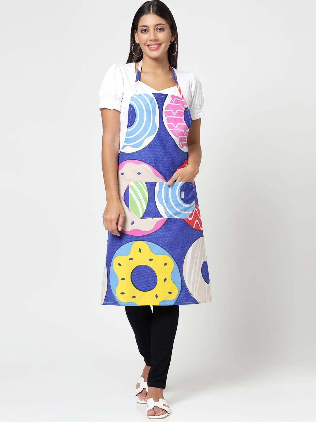 

Arrabi Blue Geometric Printed Apron