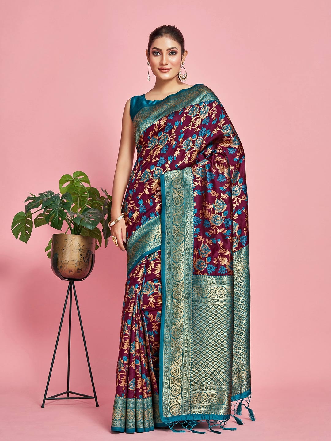 

MIMOSA Floral Woven Design Zari Kanjeevaram Saree, Purple