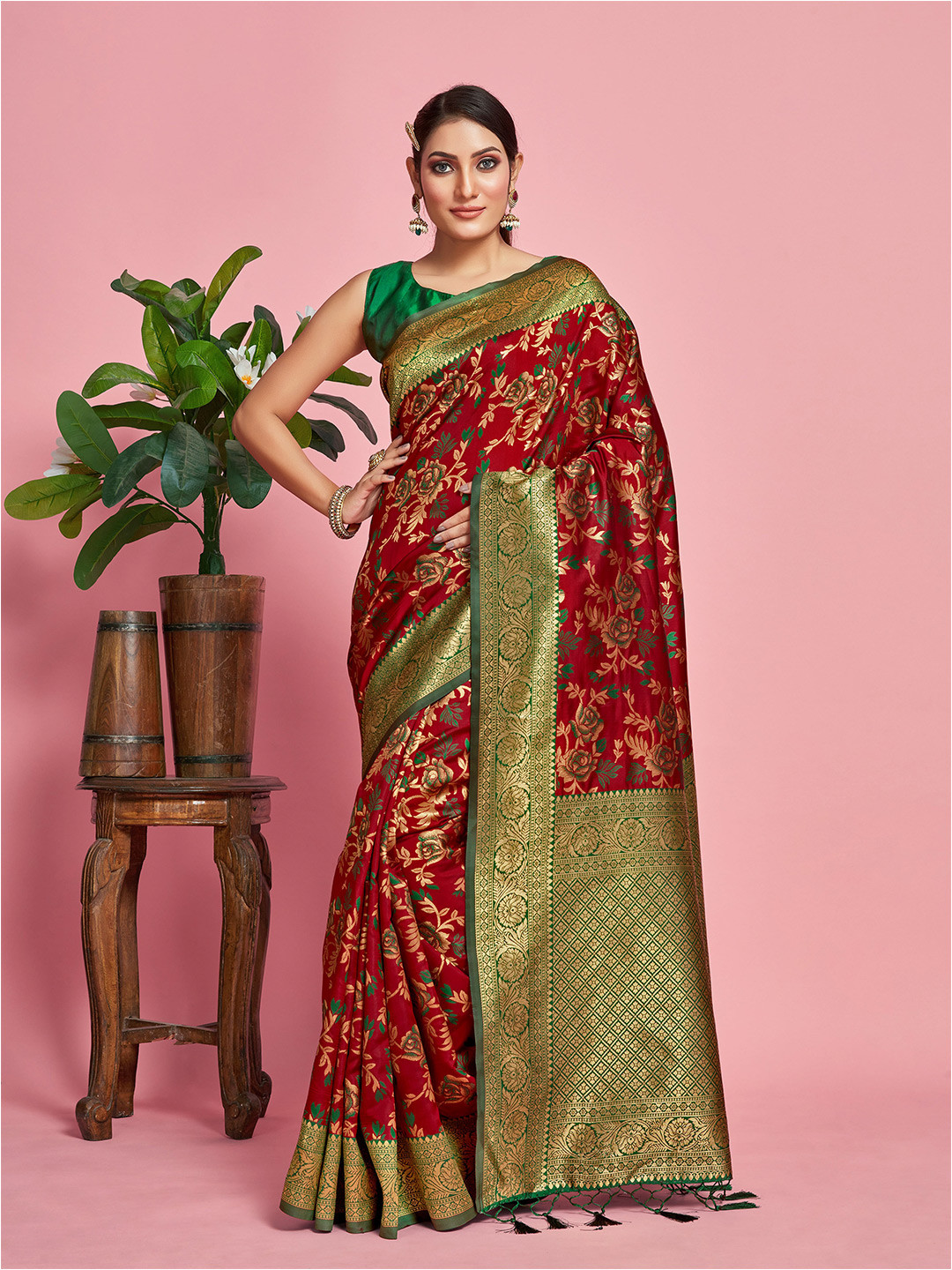 

MIMOSA Floral Woven Design Zari Kanjeevaram Saree, Maroon