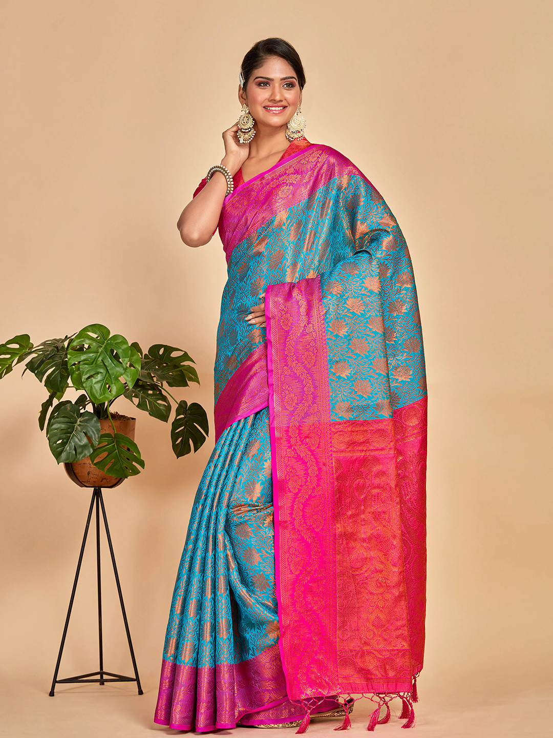 

MIMOSA Floral Woven Design Zari Kanjeevaram Saree, Turquoise blue