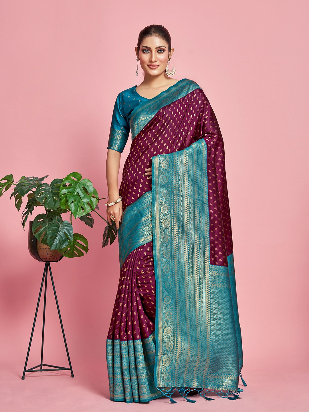 

MIMOSA Ethnic Motifs Woven Design Zari Kanjeevaram Saree, Purple