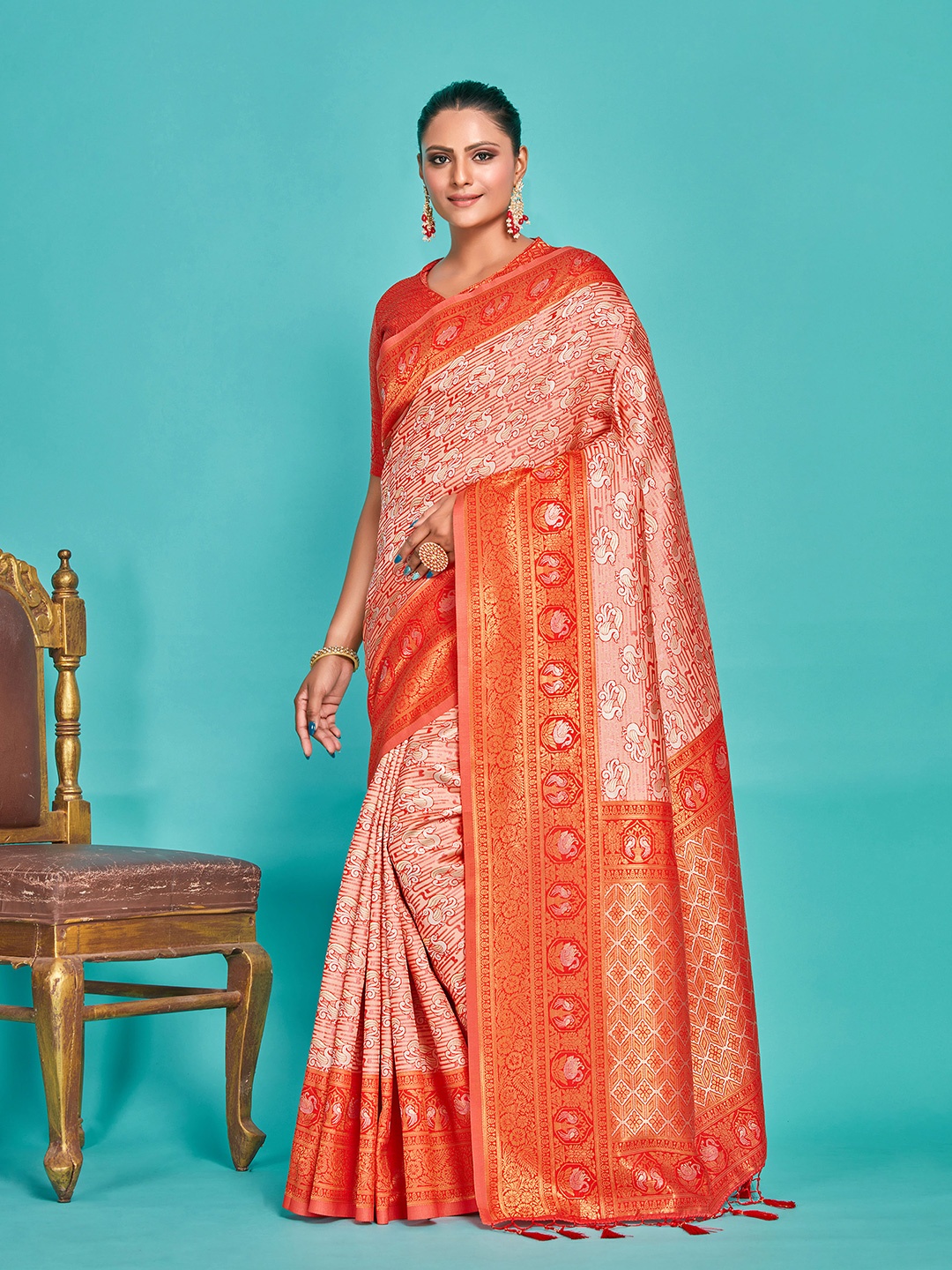 

MIMOSA Ethnic Motifs Woven Design Zari Kanjeevaram Saree, Peach