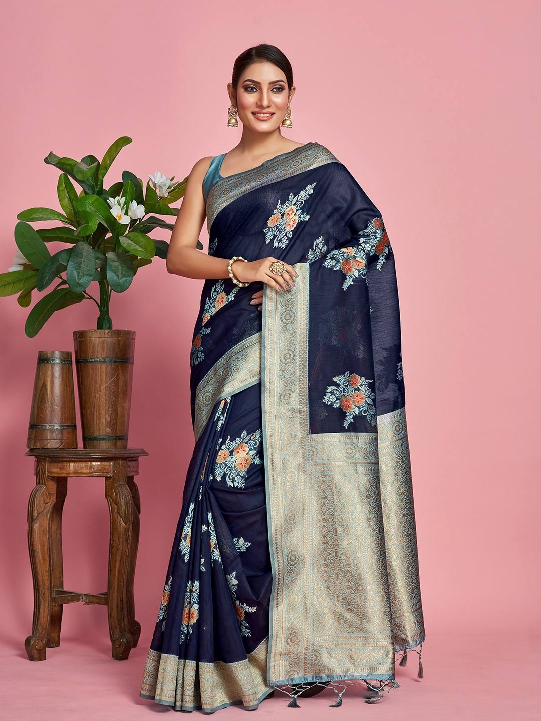 

MIMOSA Floral Printed Zari Kanjeevaram Saree, Navy blue