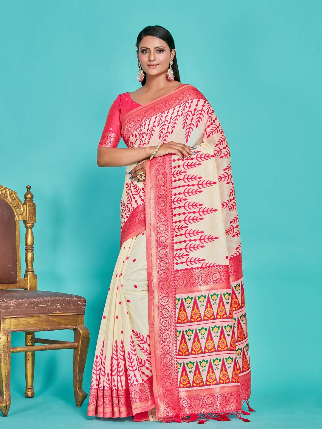 

MIMOSA Ethnic Motifs Woven Design Zari Banarasi Saree, Beige