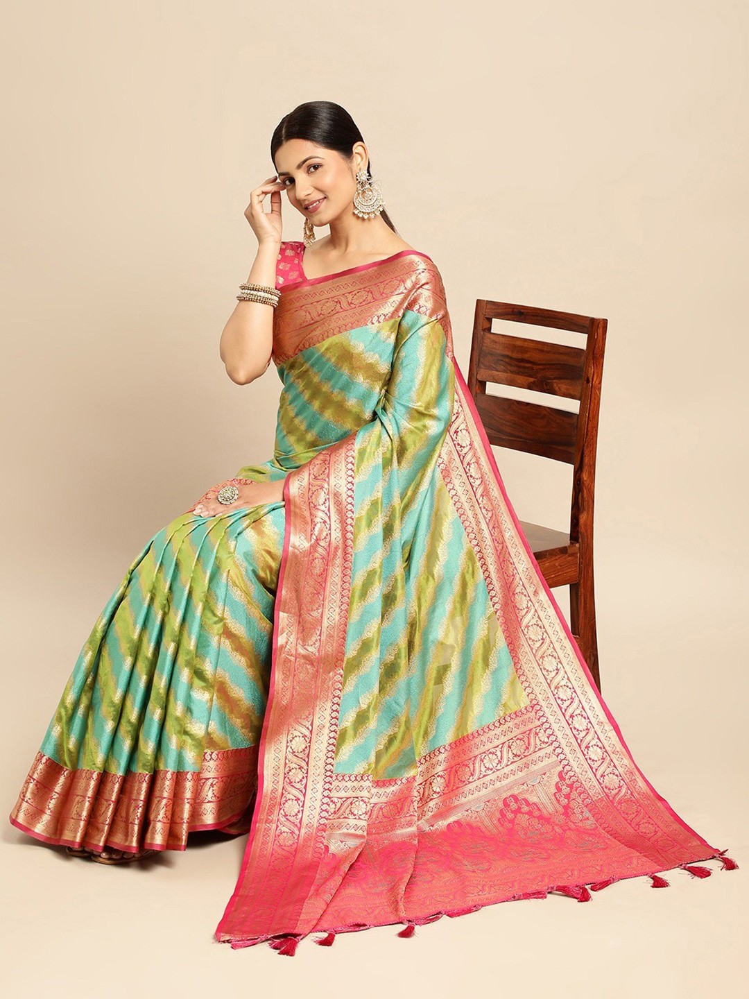 

Mitera Woven Design Zari Organza Banarasi Saree, Green