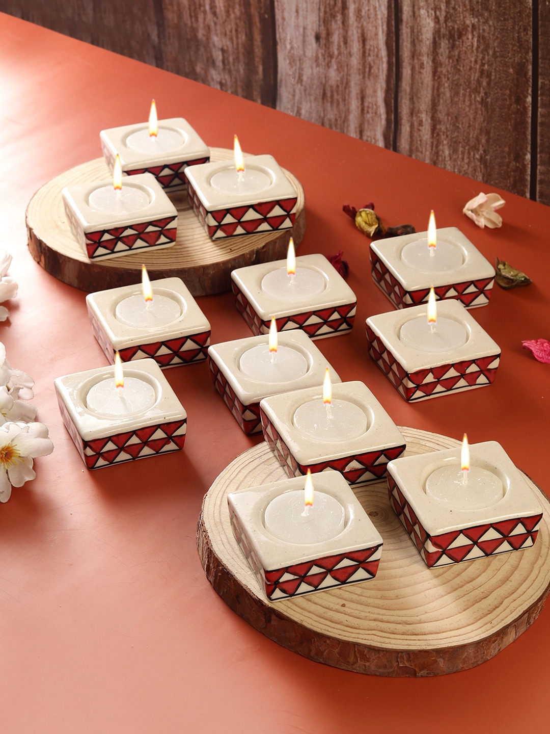 

VarEesha 12 Pcs Red & White Square Ceramic Tea Light Holders