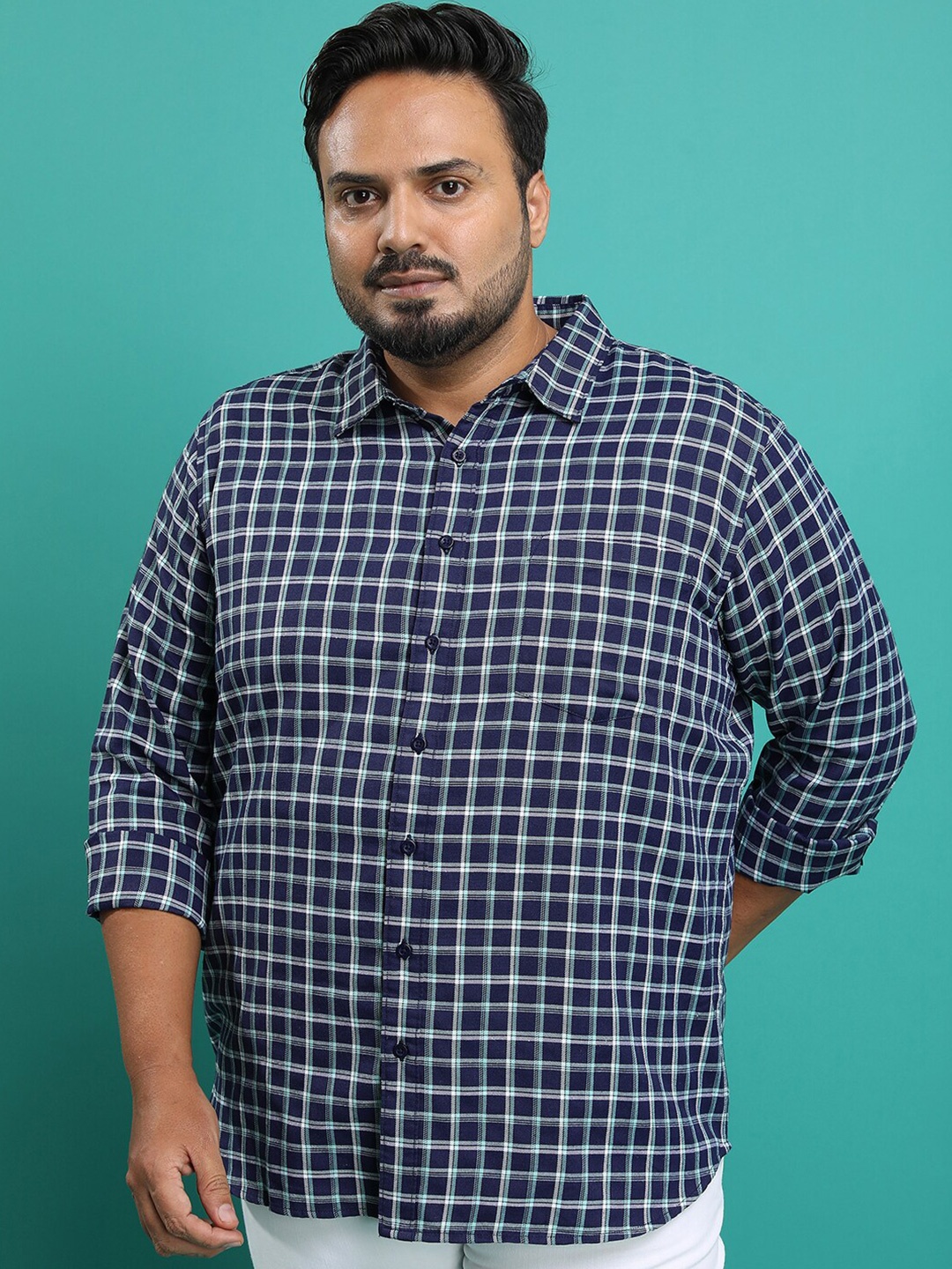 

HIGHLANDER Plus Size Regular Fit Checked Spread Collar Chest Pocket Casual Shirt, Navy blue