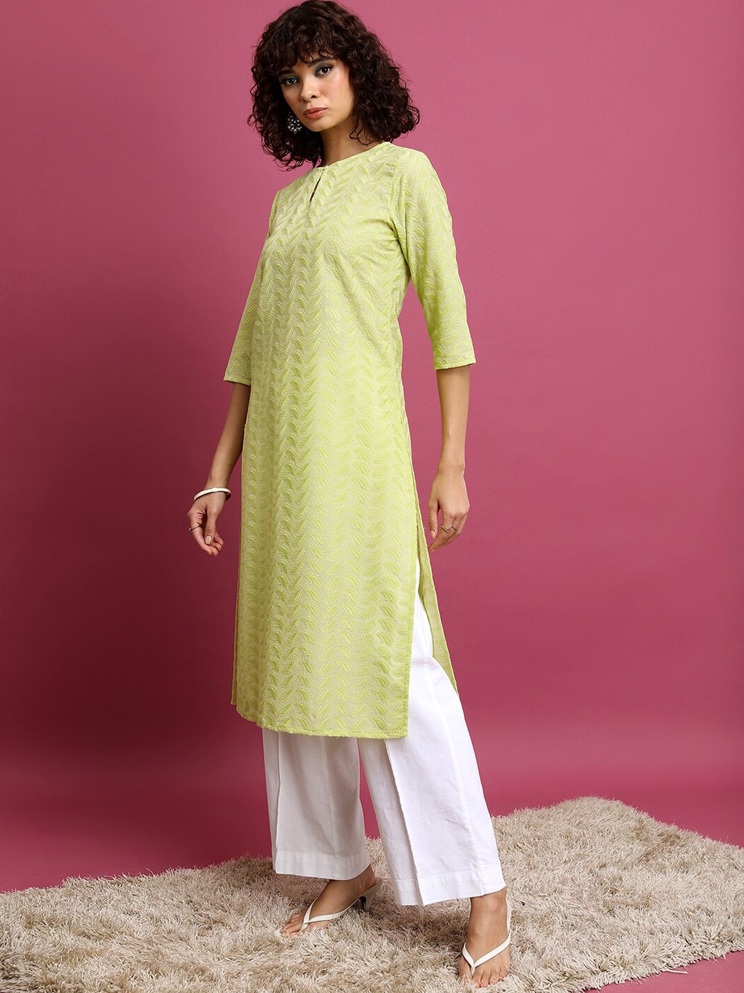 

Vishudh Lime Green Floral Embroidered Straight Kurta