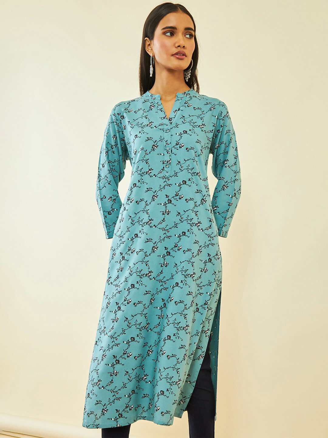 

Soch Blue Floral Printed Mandarin Collar Straight Kurta