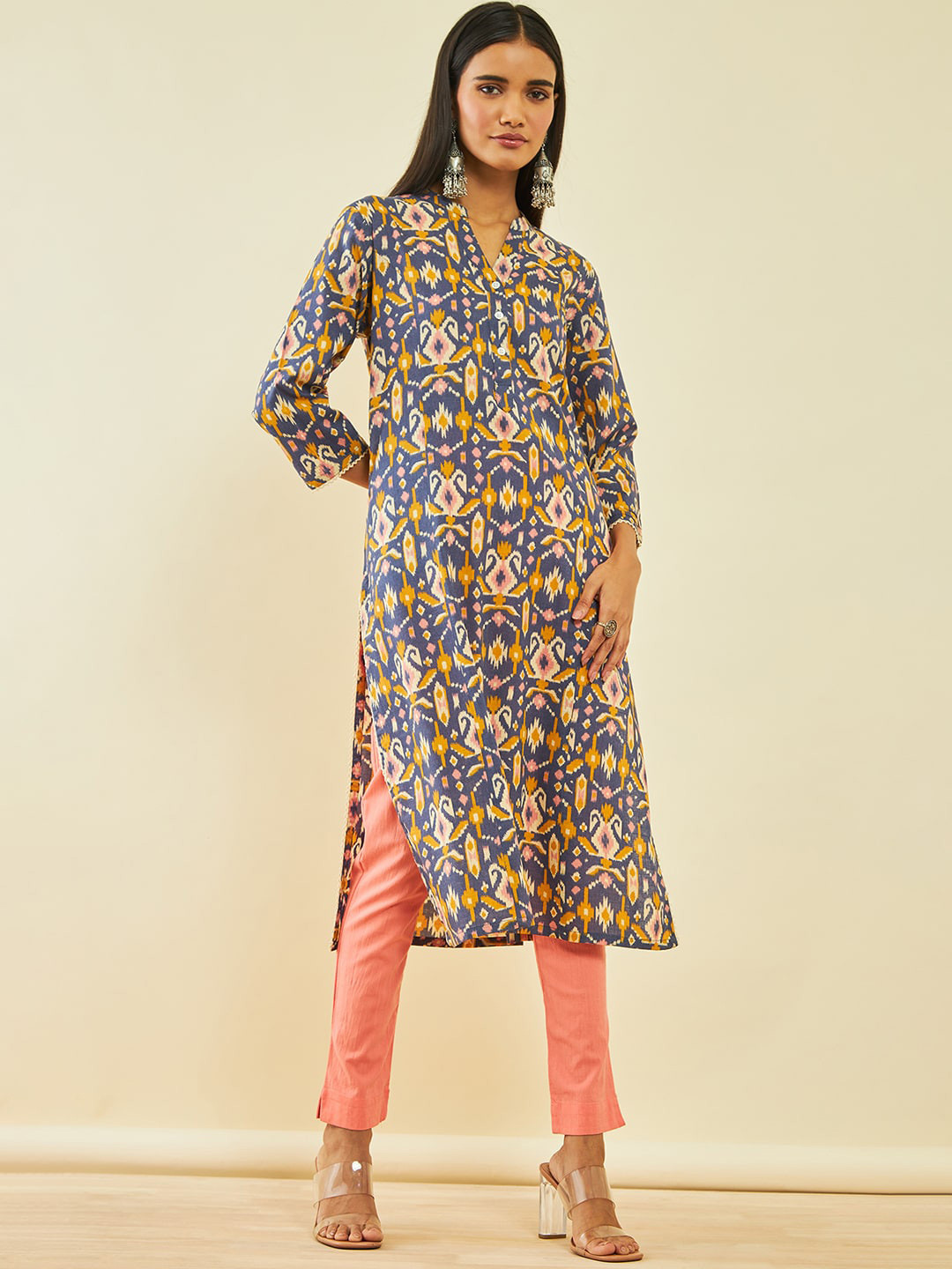 

Soch Blue Ethnic Motifs Printed Mandarin Collar Straight Kurta