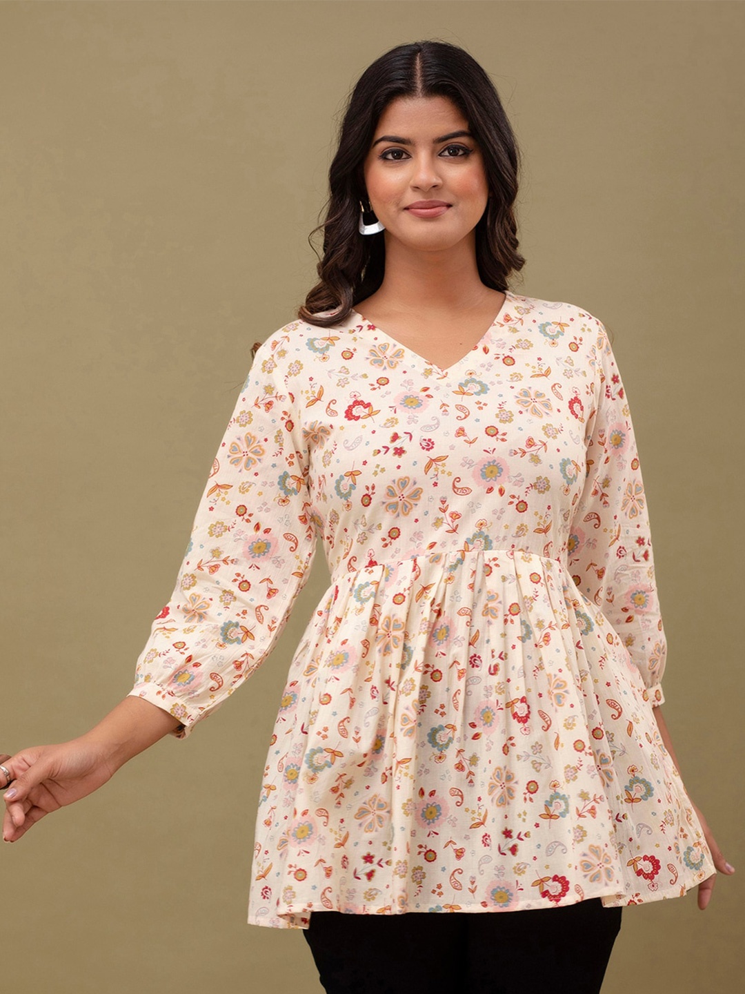 

FERANOID Floral Printed Pure Cotton A Line Kurti, Off white