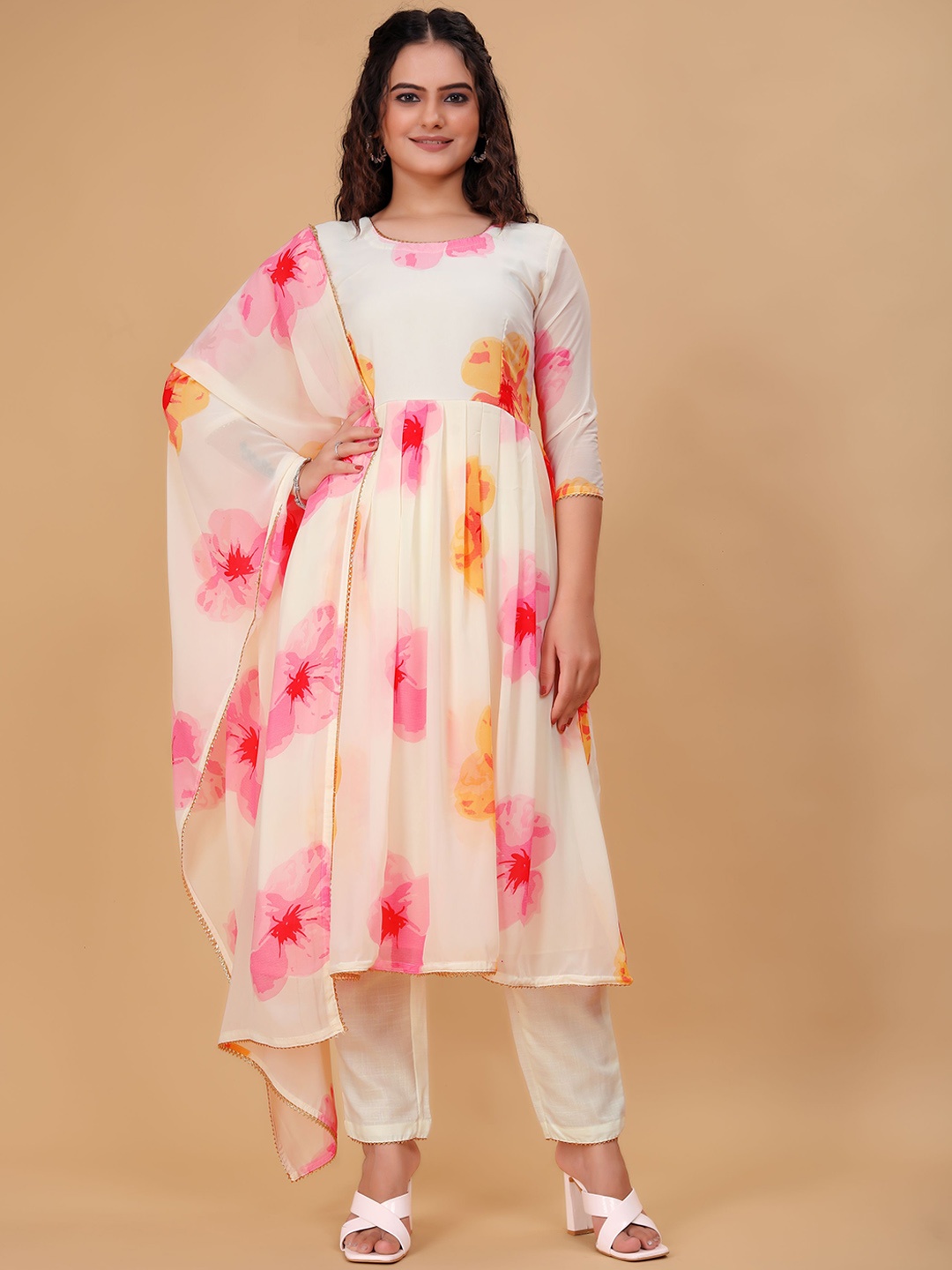 

THE52 Floral Printed Regular Kurta With Trousers & Dupatta, White