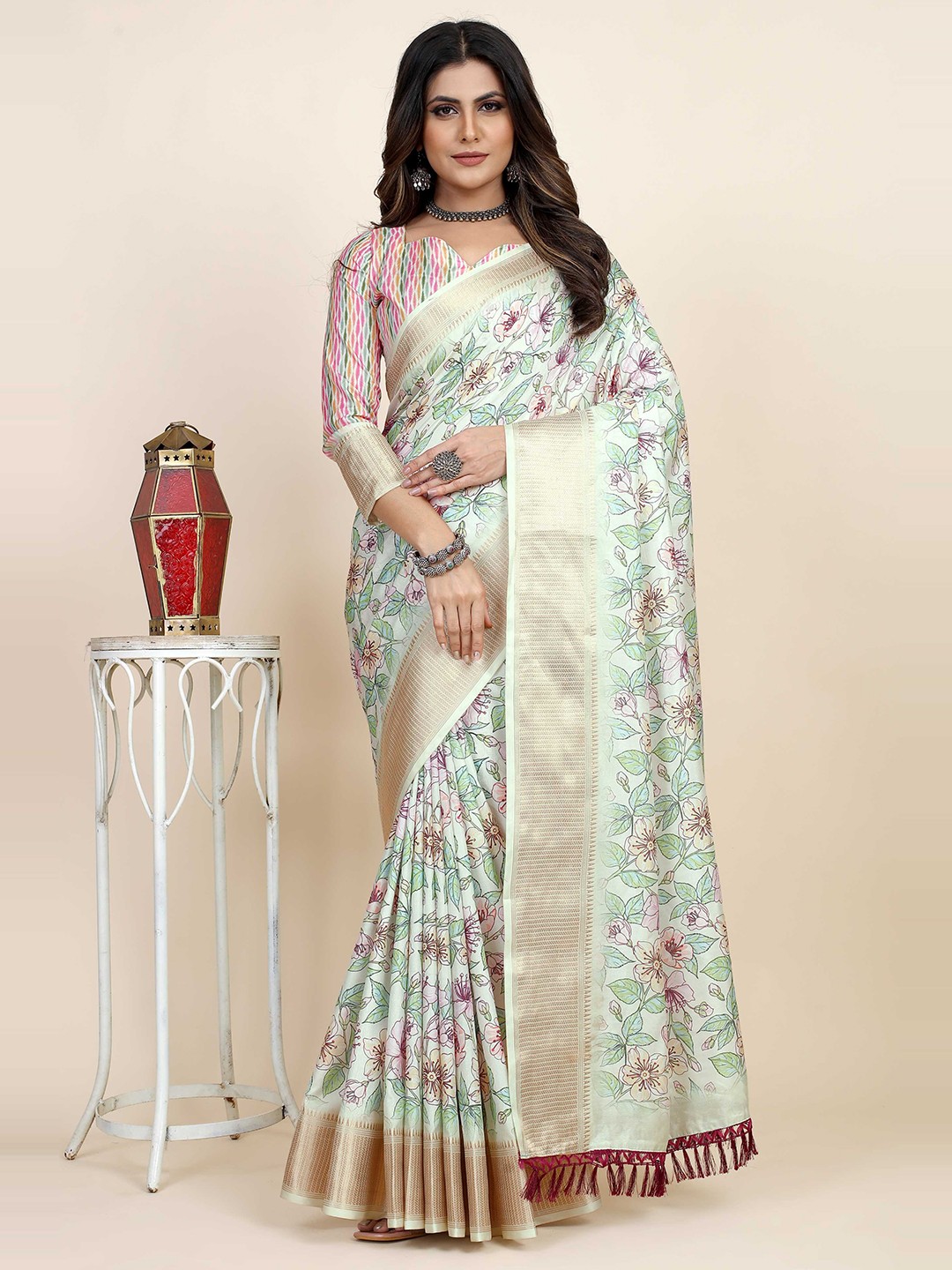 

Mitera Floral Printed Zari Silk Blend Saree, Green