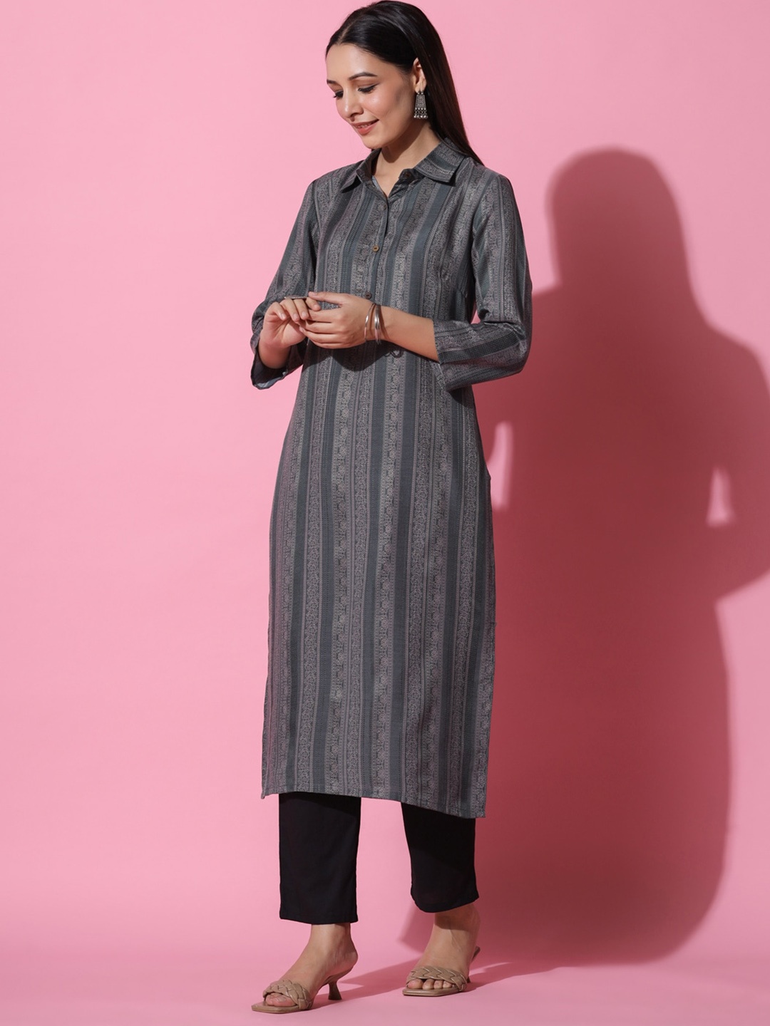 

HERE&NOW Ethnic Motifs Printed Shirt Collar Pathani Kurta, Green
