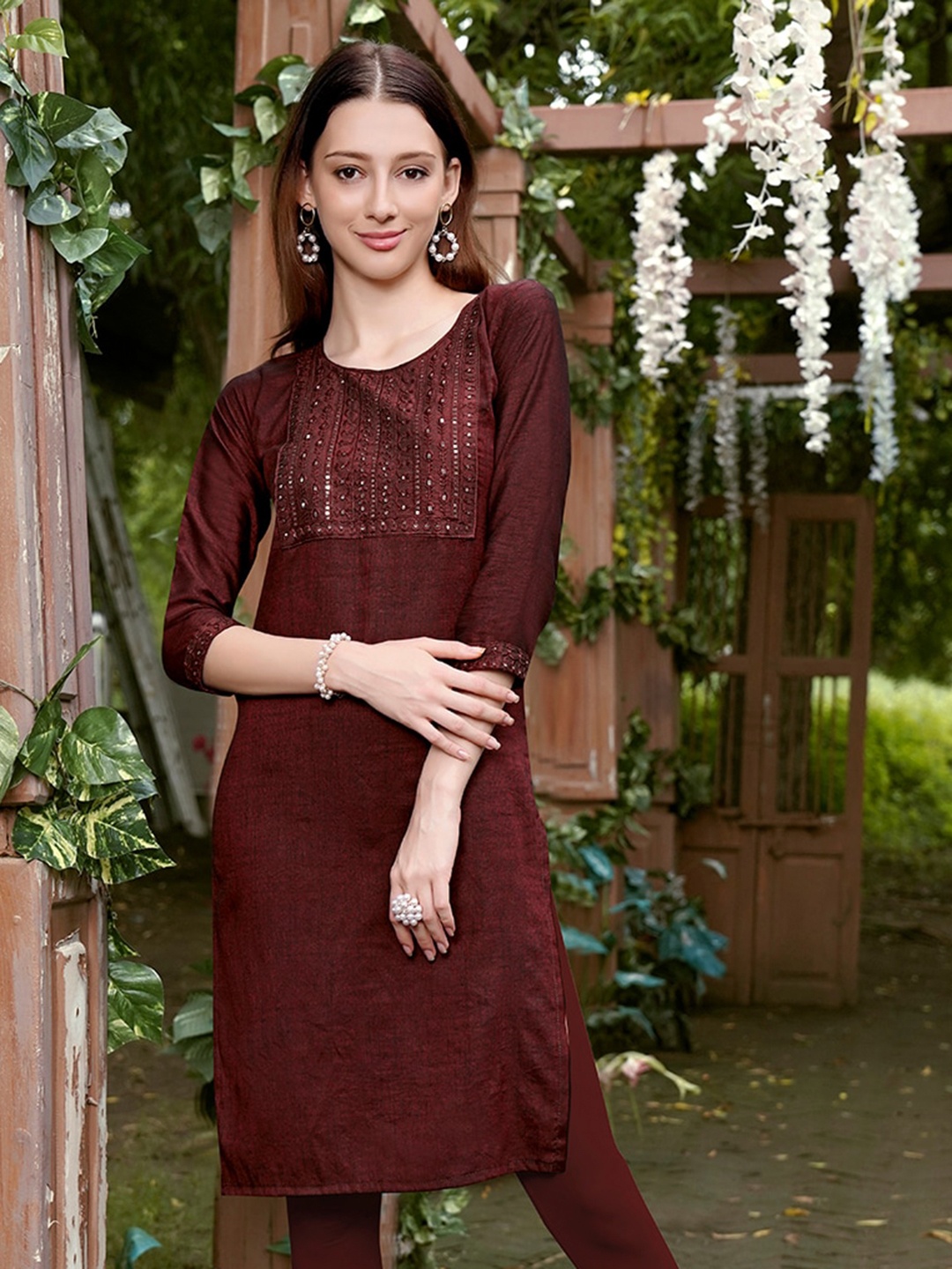 

Anouk Brown Floral Yoke Design Sequinned Straight Kurta