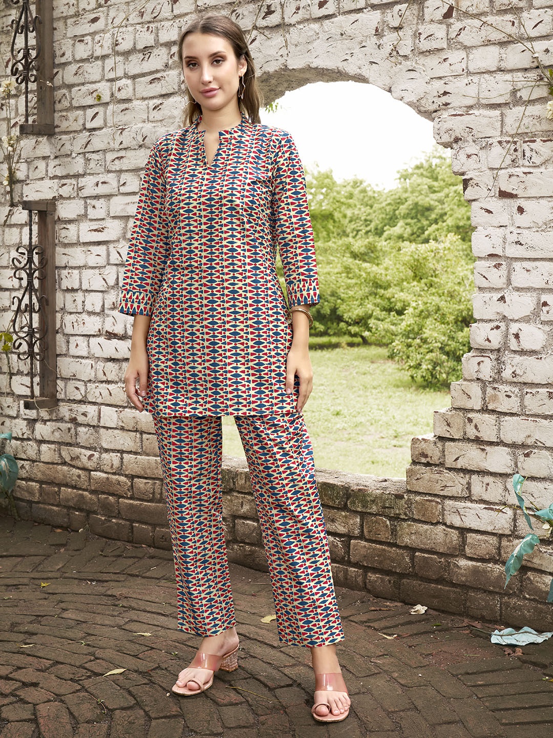 

Anouk Geometric Printed V-Neck Top with Printed Trousers, Pink