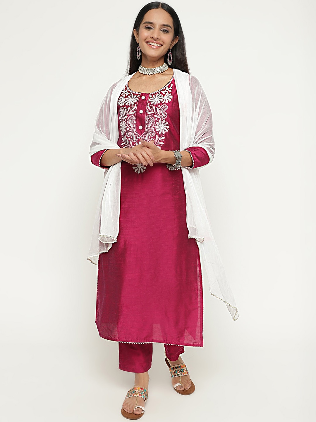 

aayusika Floral Embroidered Regular Thread Work Kurta with Trousers & Dupatta, Magenta