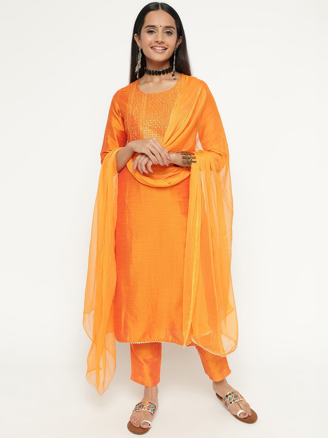 

aayusika Regular Thread Work Kurta & Trousers With Dupatta, Orange