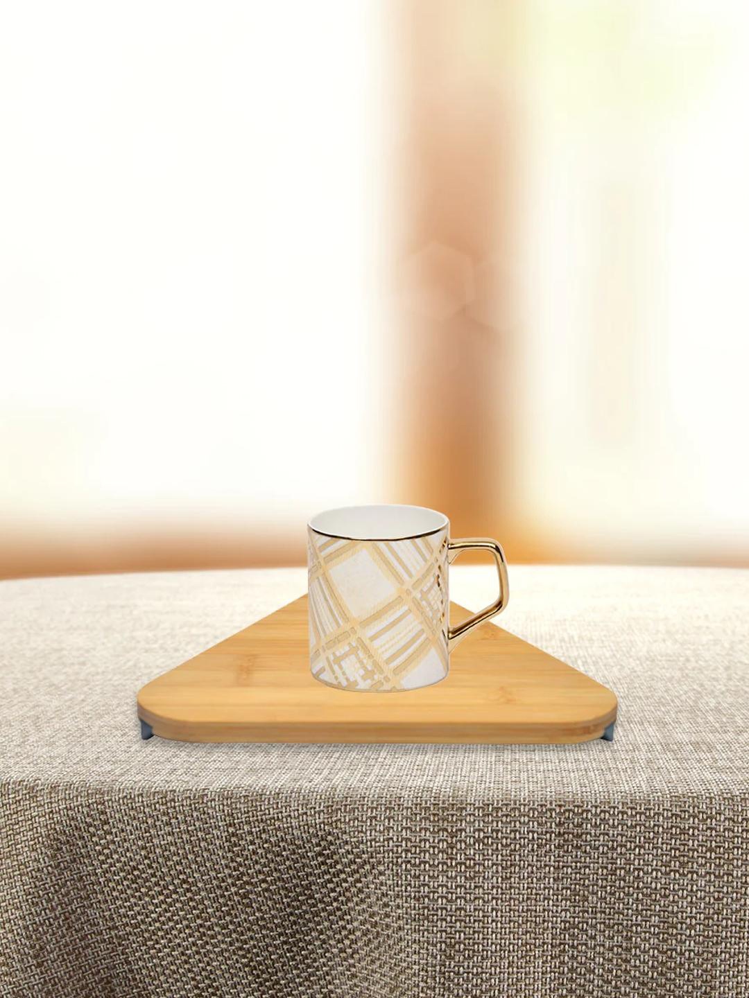 

Athome by Nilkamal Brown Bamboo Triangle Trivet