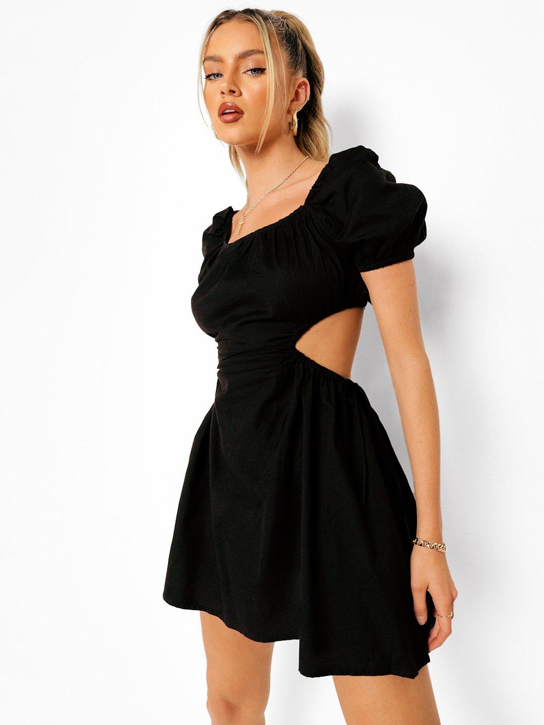 

Boohoo Tie-Up Back Cut-Out Detail Cotton Linen Puff Sleeve A-Line Mini Dress, Black