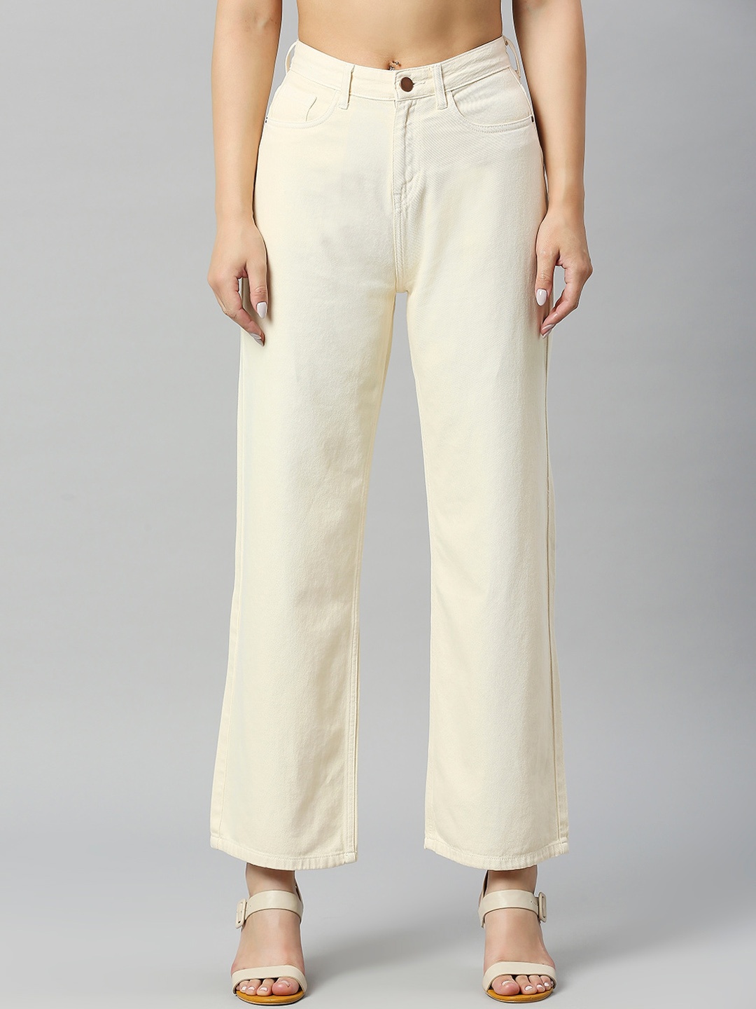 

Mast & Harbour Women Relaxed Fit Comfort Cotton Jeans, Beige