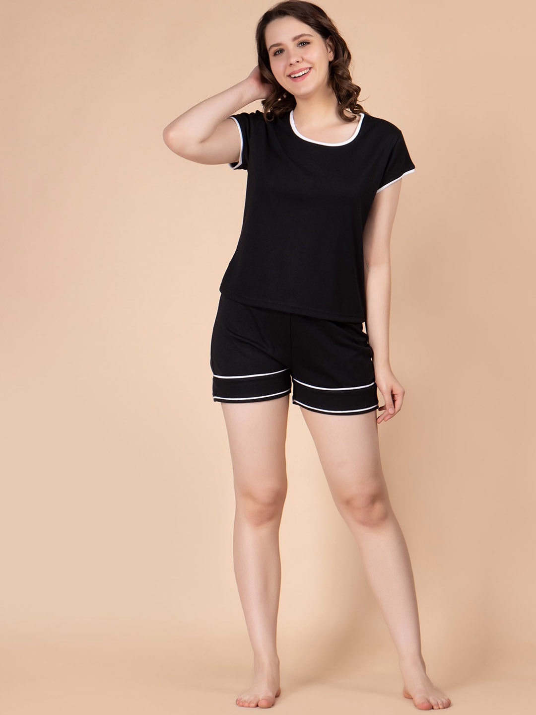 

ENTELLUS Women Outdoor Sports Shorts, Black