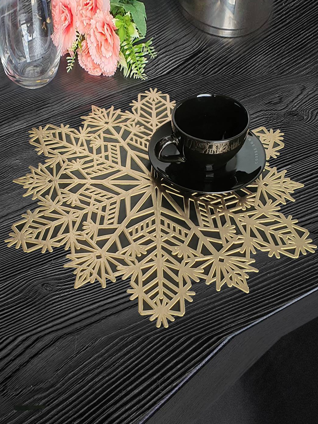 

Dakshya Industries Gold-Toned 2-Pieces Snowflake Gold Round Table Placemats