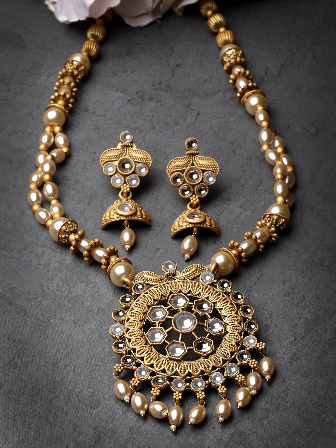 

ADIVA Gold-Plated Kundan-Studded & Beaded Jewellery Set