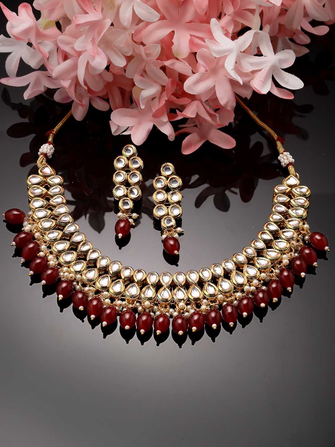 

ADIVA Gold-Plated Kundan- Stone Studded Jewellery Set