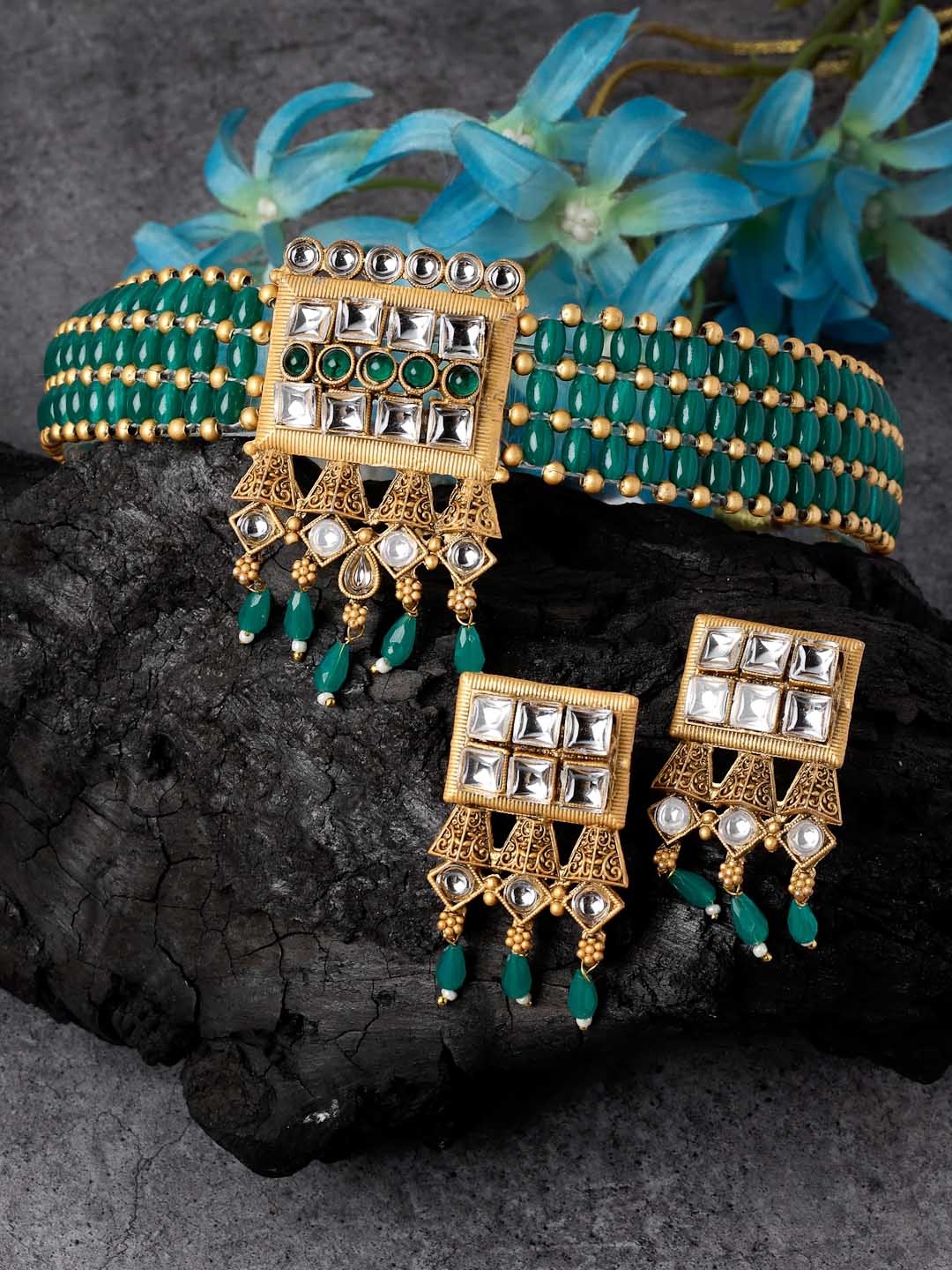 

ADIVA Gold-Plated Artificial Stone & beads Studded Jewellery Set
