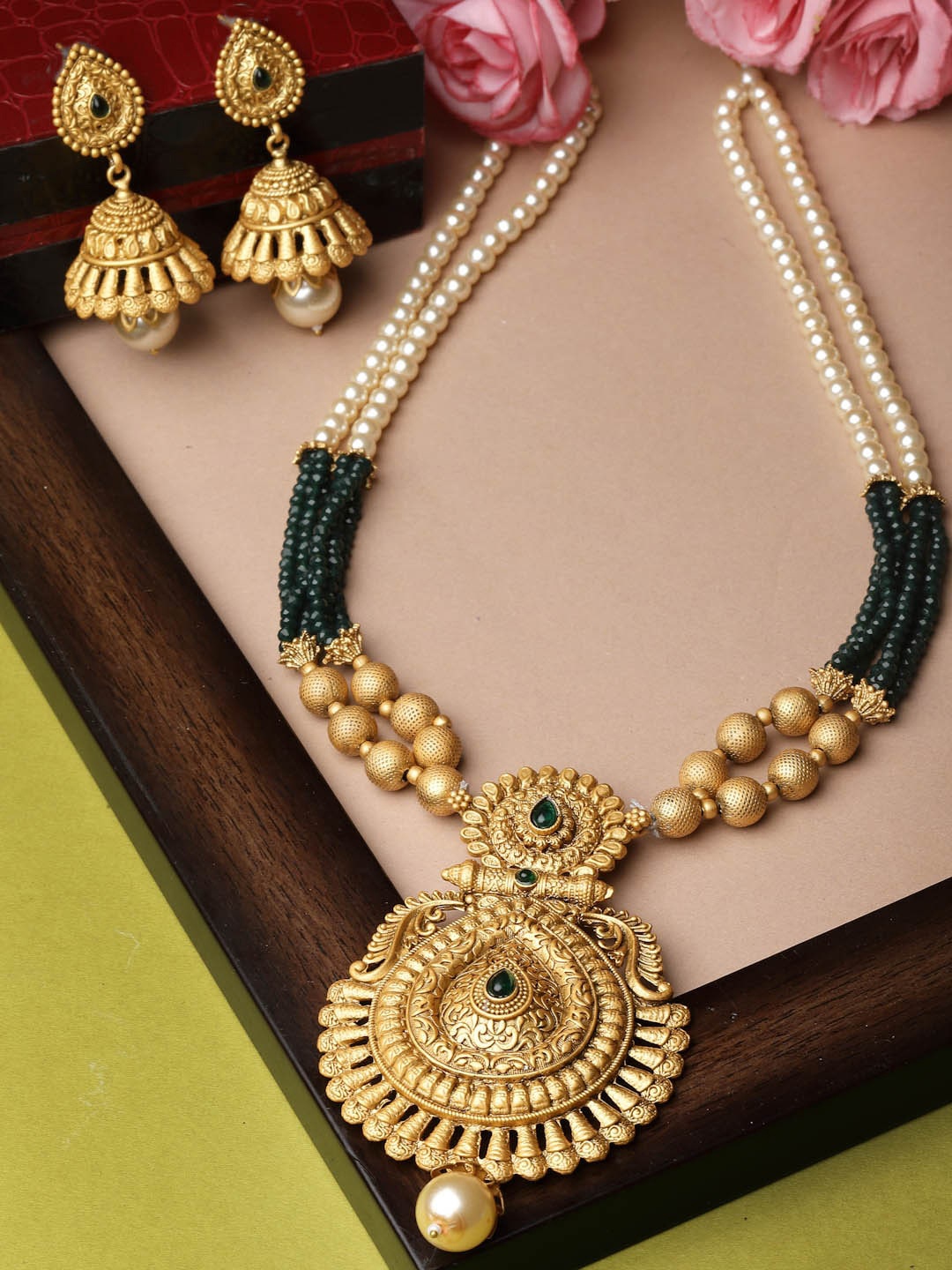

ADIVA Gold-Plated Stone-Studded & Beaded Jewellery Set