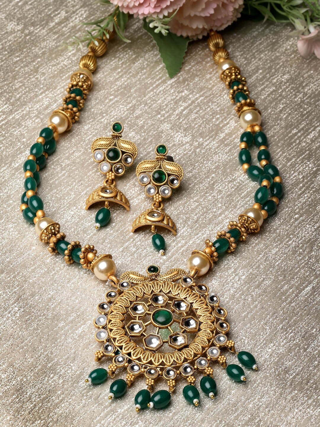 

ADIVA Gold-Plated Kundan-Studded & Beaded Jewellery Set