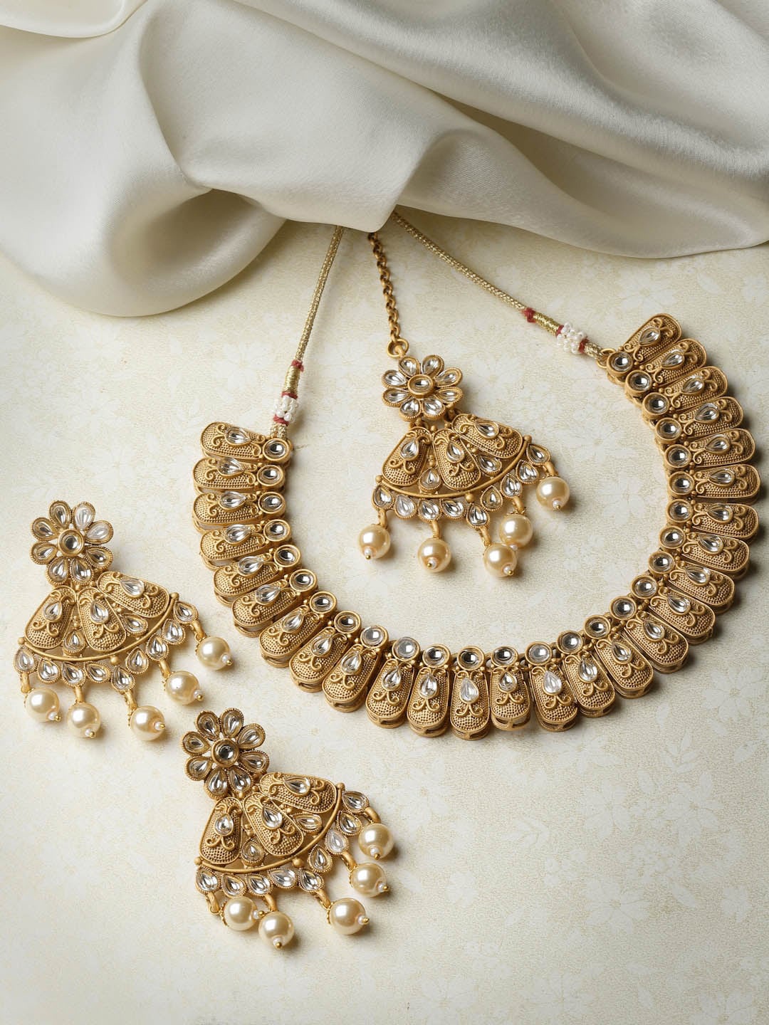 

ADIVA Gold-Plated Kundan Studded Jewellery Set