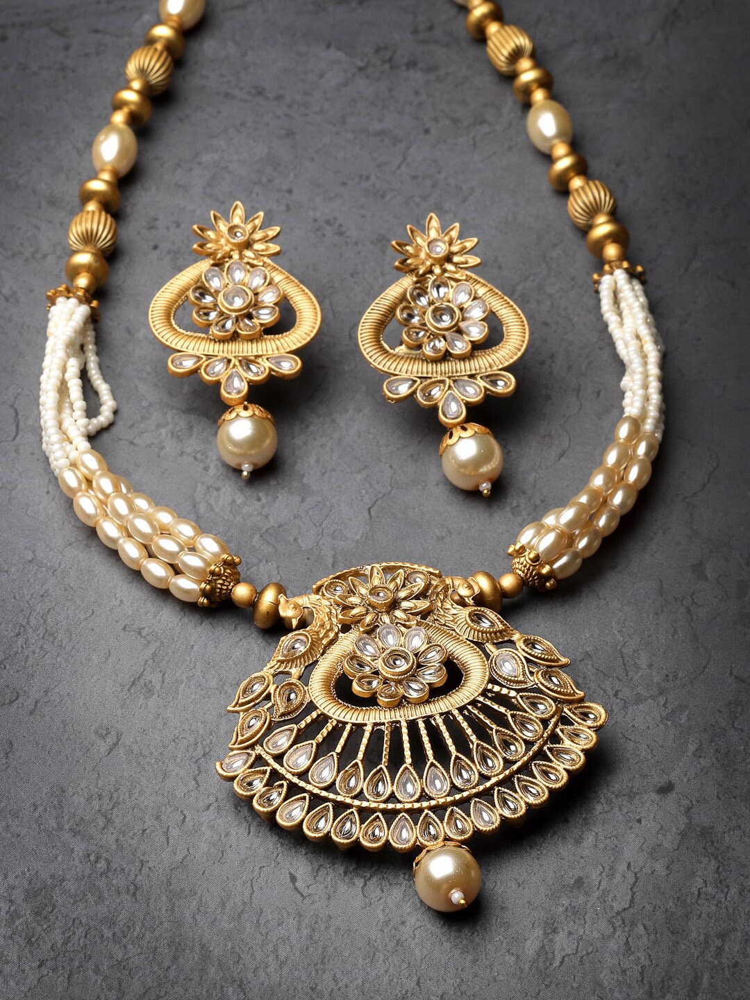 

ADIVA Gold-Plated Gold Stone Studded Jewellery Set