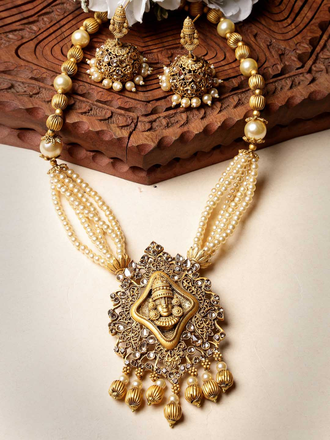 

ADIVA Gold-Plated Stone-Studded & Beaded Temple Jewellery Set