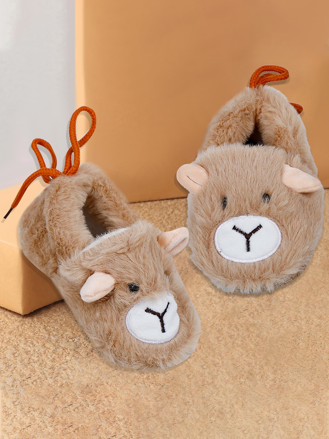 

Baby Moo Infants Bear Detail Cotton Anti-Skid Booties, Brown