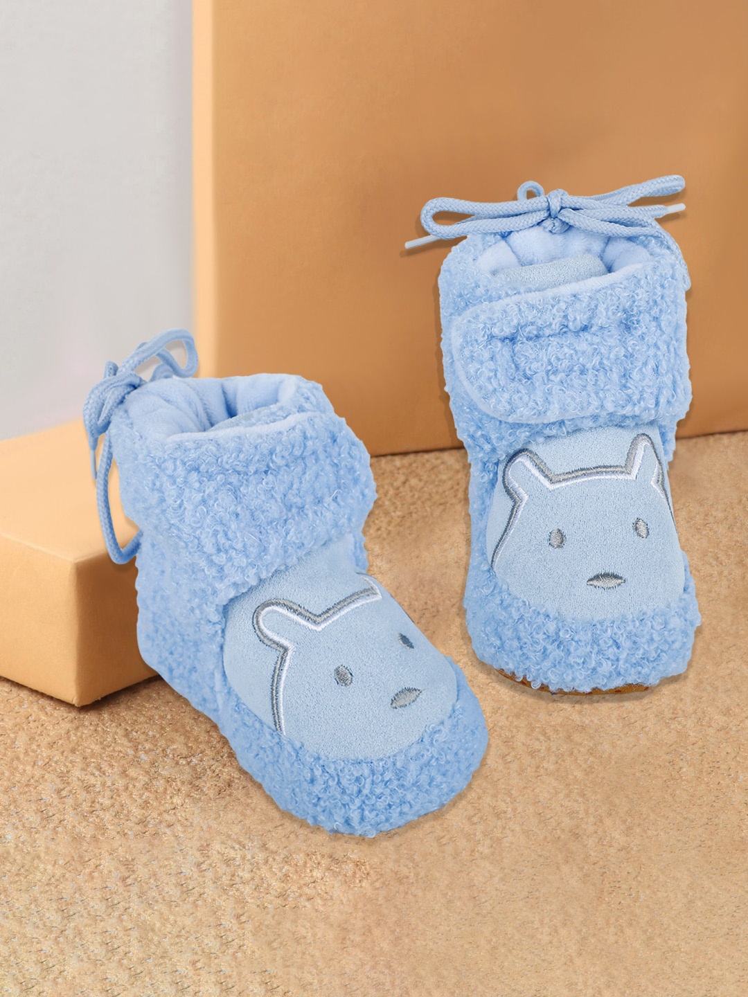 

Baby Moo Infants Bear Design Fleece Lined Velcro Anti-Skid Cotton Booties, Blue