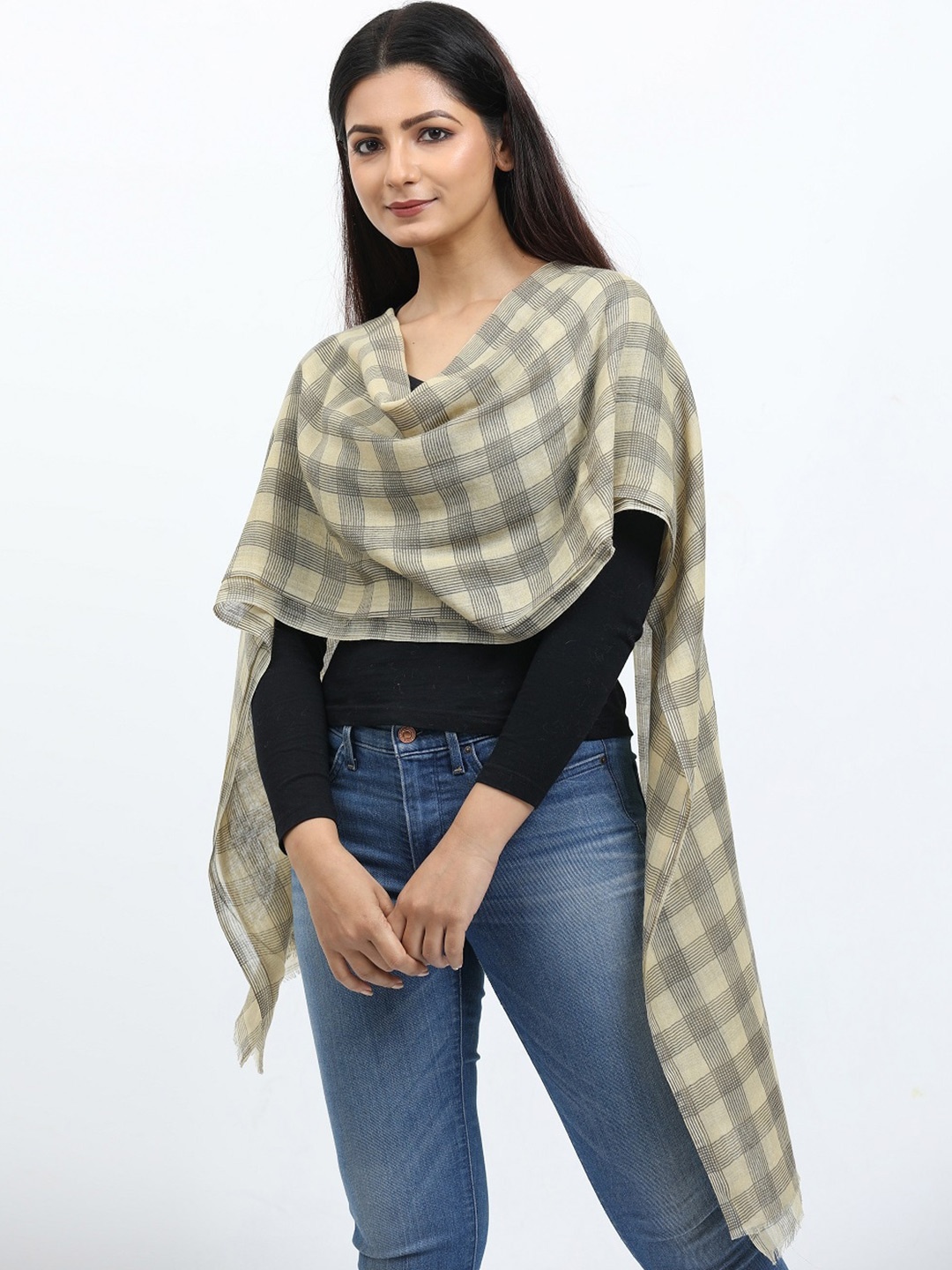 

thickskin Checked Woolen Stole, Assorted