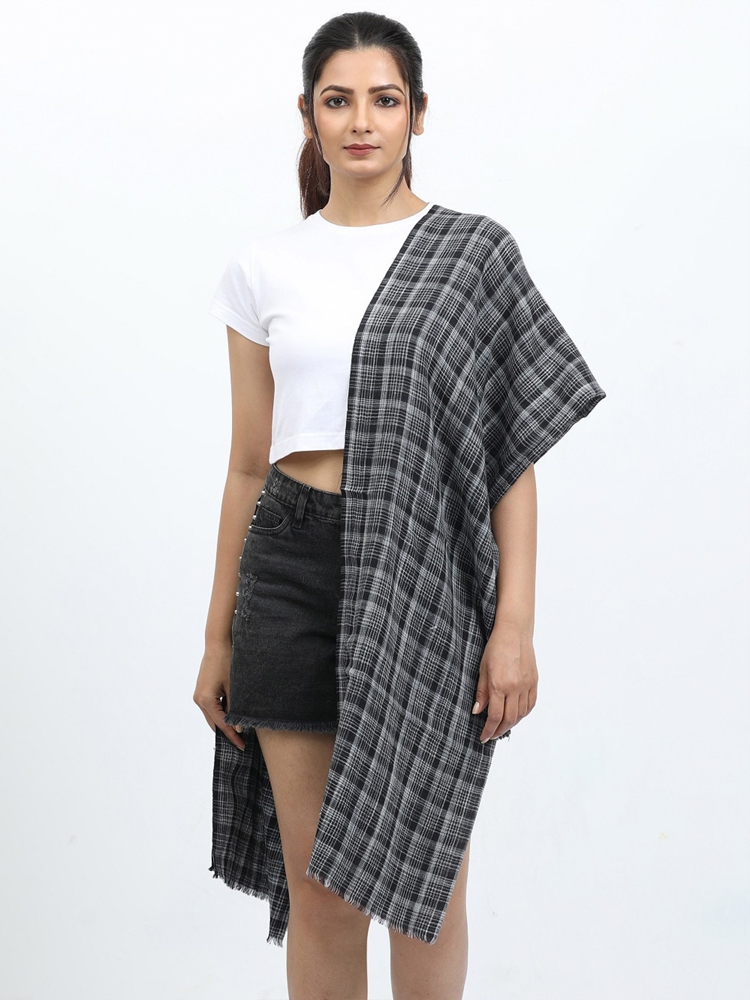 

thickskin Checked Woollen Stole, Assorted