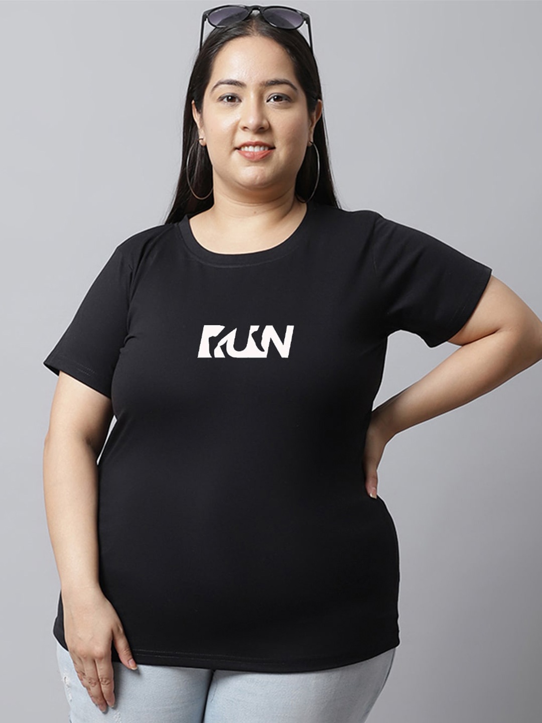 

UnaOne Plus Size Typography Printed Pure Cotton T-shirt, Black